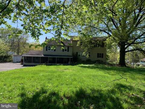 2351 N PARKVIEW AVE, NORRISTOWN, PA 19403