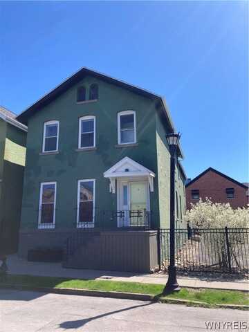 32 Tracy Street, Buffalo, NY 14201