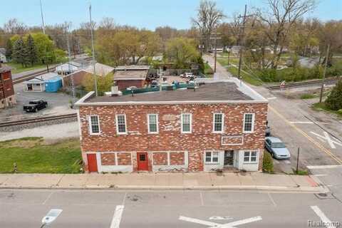 910 MONROE Street, Carleton, MI 48117