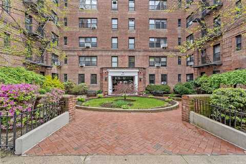 67-71 Yellowstone Blvd, Forest Hills, NY 11375