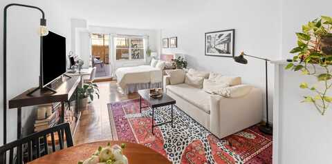 240 East 76th Street, NEW YORK, NY 10021