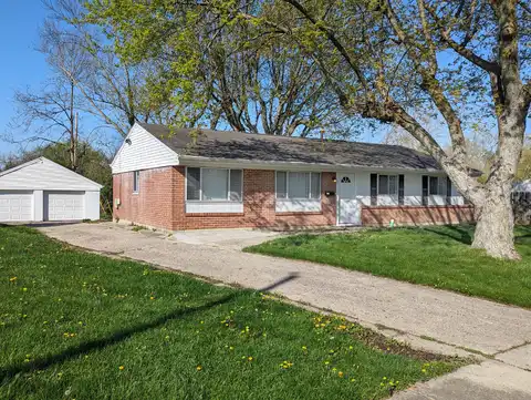 22 W Routzong Drive, Fairborn, OH 45324