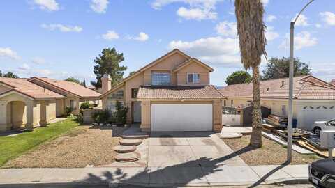 744 E Avenue J11, Lancaster, CA 93535