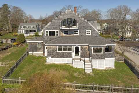 86 Loveitts Field Road, South Portland, ME 04106