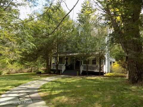 282 Summit Road, Swiftwater, PA 18370
