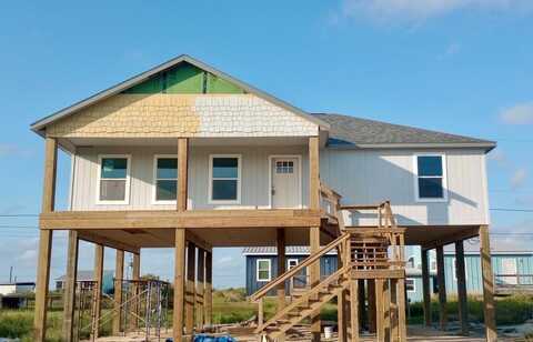 380 West Live Oak Ln, Rockport, TX 78382