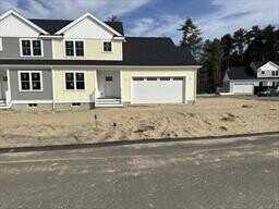 3 Hayley Circle, Rochester, MA 02770