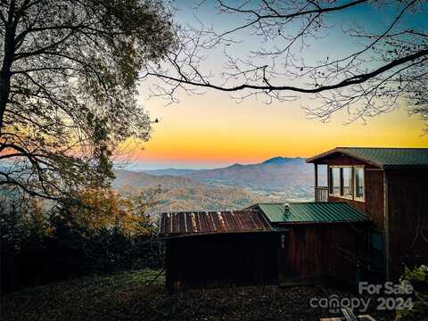 1375 Swing Road, Burnsville, NC 28714