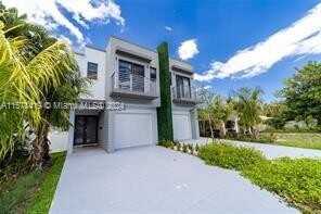 513 SW 11th St, Fort Lauderdale, FL 33315