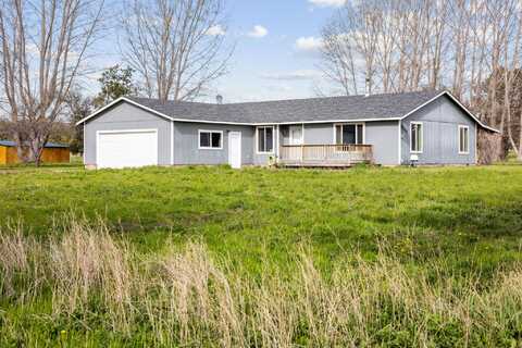 12800 SE Cowboy Court, Prineville, OR 97754