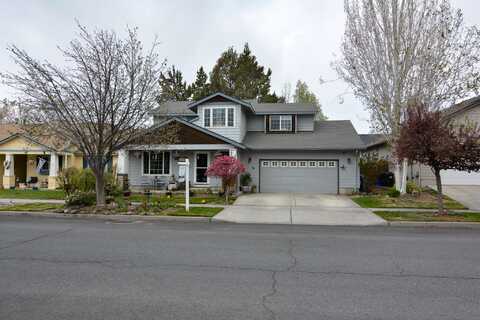 311 NW 25th Street, Redmond, OR 97756