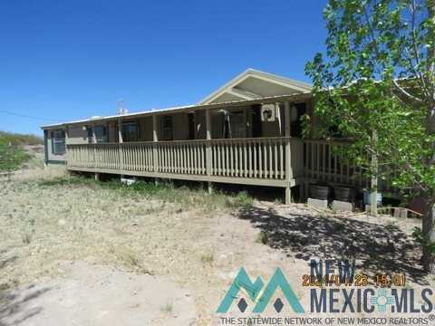 11 MIDWAY Road, Caballo, NM 87931