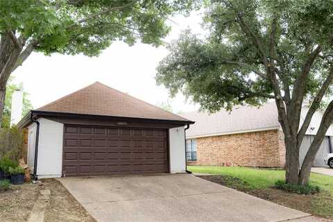 10619 Tall Oak Drive, Fort Worth, TX 76108