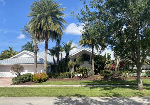 4458 Woodfield Boulevard, Boca Raton, FL 33434