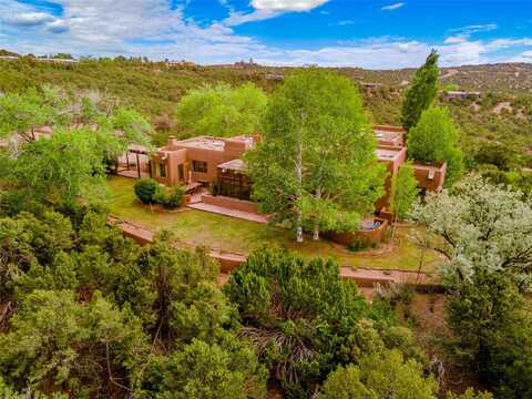 11 Tesuque Ridge, Santa Fe, NM 87501