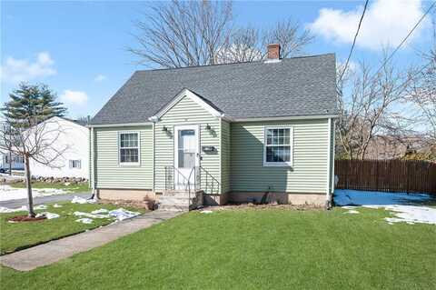 18 City View Parkway, Johnston, RI 02919