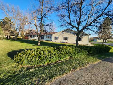 7Th, PIPESTONE, MN 56164