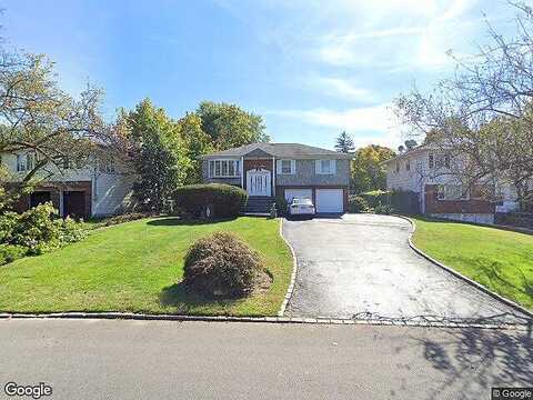 Crescent, ALBERTSON, NY 11507