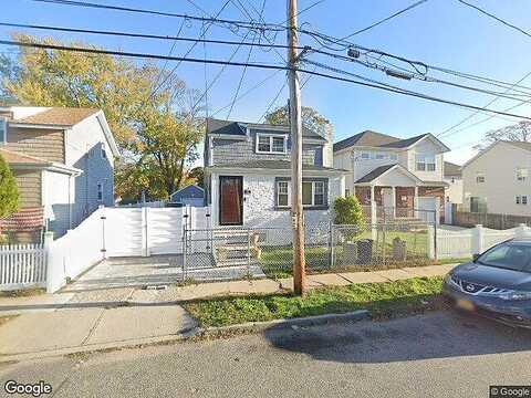 Elm, FREEPORT, NY 11520