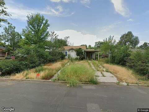 Roslyn, DENVER, CO 80220