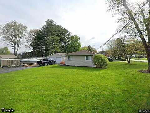 Barclay, CAMILLUS, NY 13031