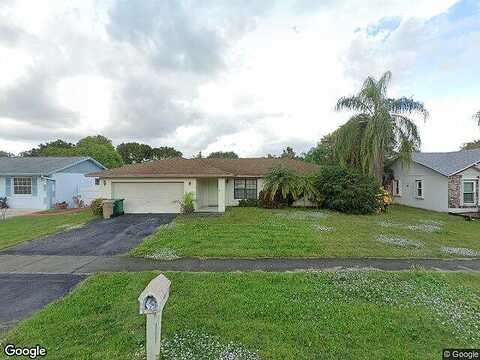 13Th, DAVIE, FL 33325