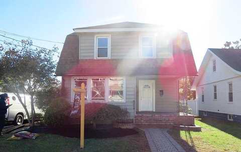 Washburn, FREEPORT, NY 11520