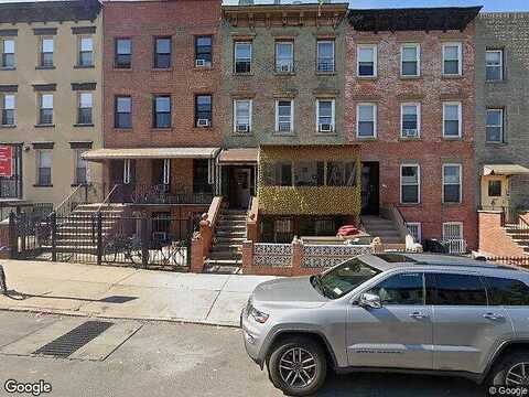 17Th, BROOKLYN, NY 11215