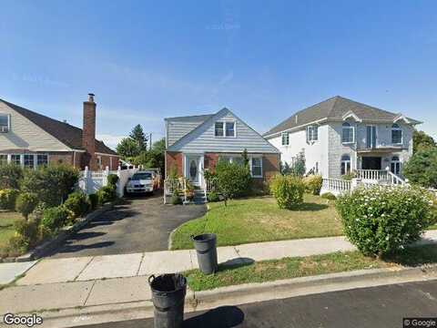 109Th, ELMONT, NY 11003