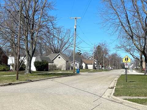 Sisson, MUSKEGON, MI 49441