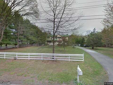 Hamilton, HOPEWELL JUNCTION, NY 12533