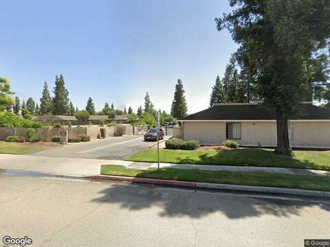 Mckinley, FRESNO, CA 93722