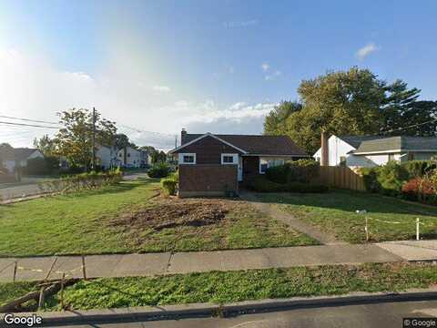 Cherry, EAST MEADOW, NY 11554