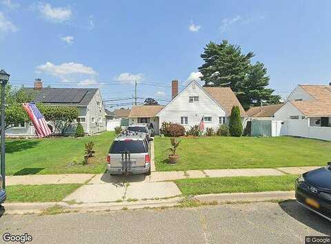 Willowood, WANTAGH, NY 11793