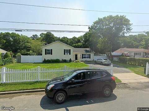 Narragansett, EAST PATCHOGUE, NY 11772