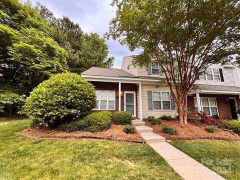 10875 Holly Ridge Boulevard, Charlotte, NC 28216