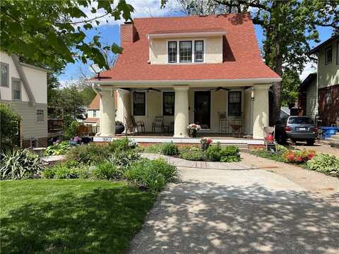 3907 Forest Avenue, Des Moines, IA 50311