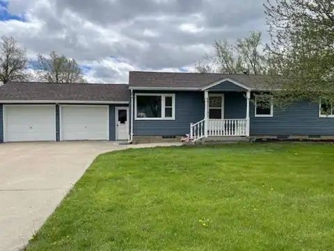 320 1st Avenue, Grinnell, IA 50112