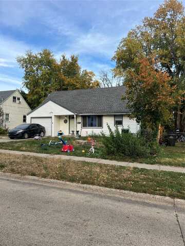 7307 SW 13th Street, Des Moines, IA 50315