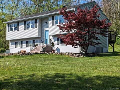 94 Old State Road, Wappingers Falls, NY 12590