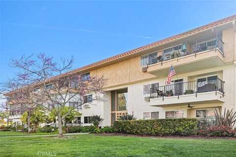 2394 Via Mariposa W. Unit 2F, Laguna Woods, CA 92637