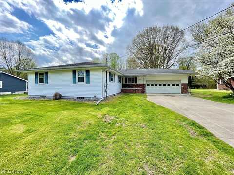 141 Welton, Conneaut, OH 44030