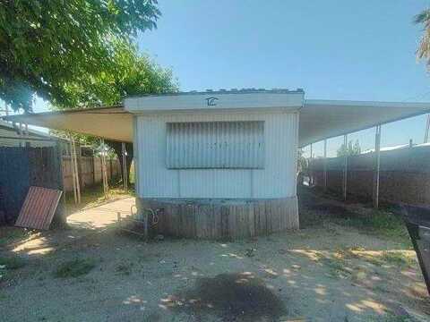 1453 S Plano St, Porterville, CA 93257