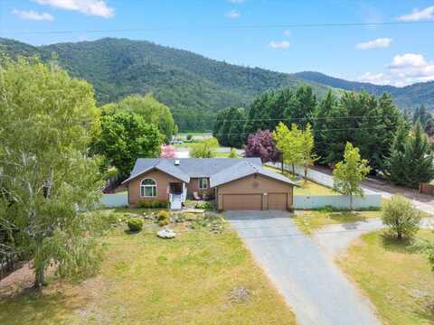 1595 Rogue River Highway, Gold Hill, OR 97525