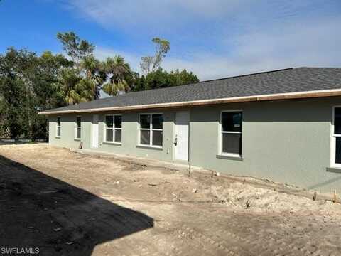 915-917 Graystone AVE, LEHIGH ACRES, FL 33974