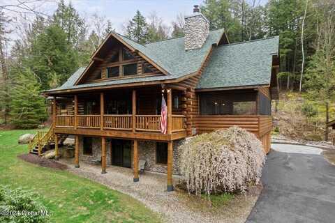 33 Deer Creek Road, Bolton Landing, NY 12824