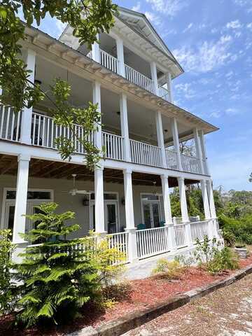 16291 East Point Rd, Cedar Key, FL 32625