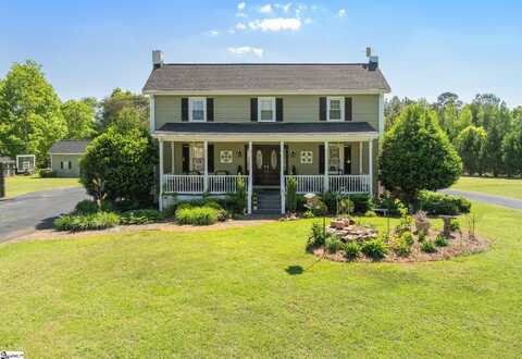 33 Rabbit Road, Travelers Rest, SC 29690