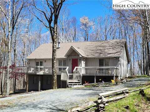137 Staghorn Hollow Road, Beech Mountain, NC 28604