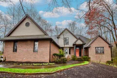 6988 Millfield Road NW, Canal Fulton, OH 44614